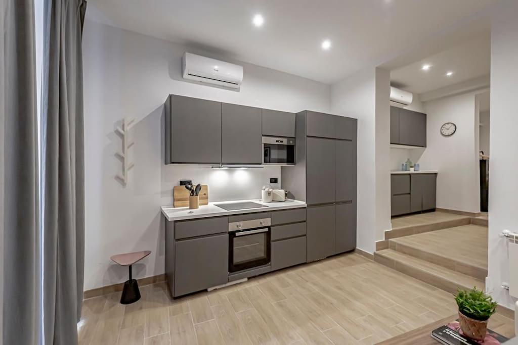Apartment Stunning And Spacious Flat At Barrio De Letras Madrid